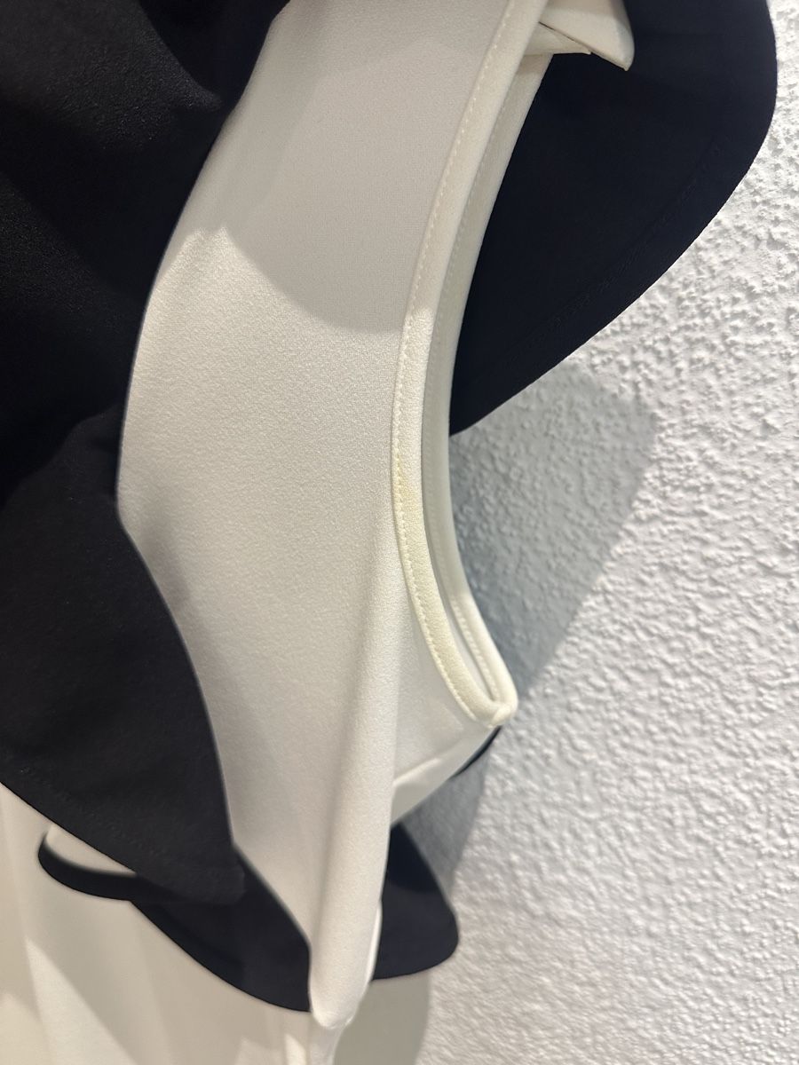 Guess Kleider: Guess Kleid – Gebraucht aus Brugg AG von sanfllower 2