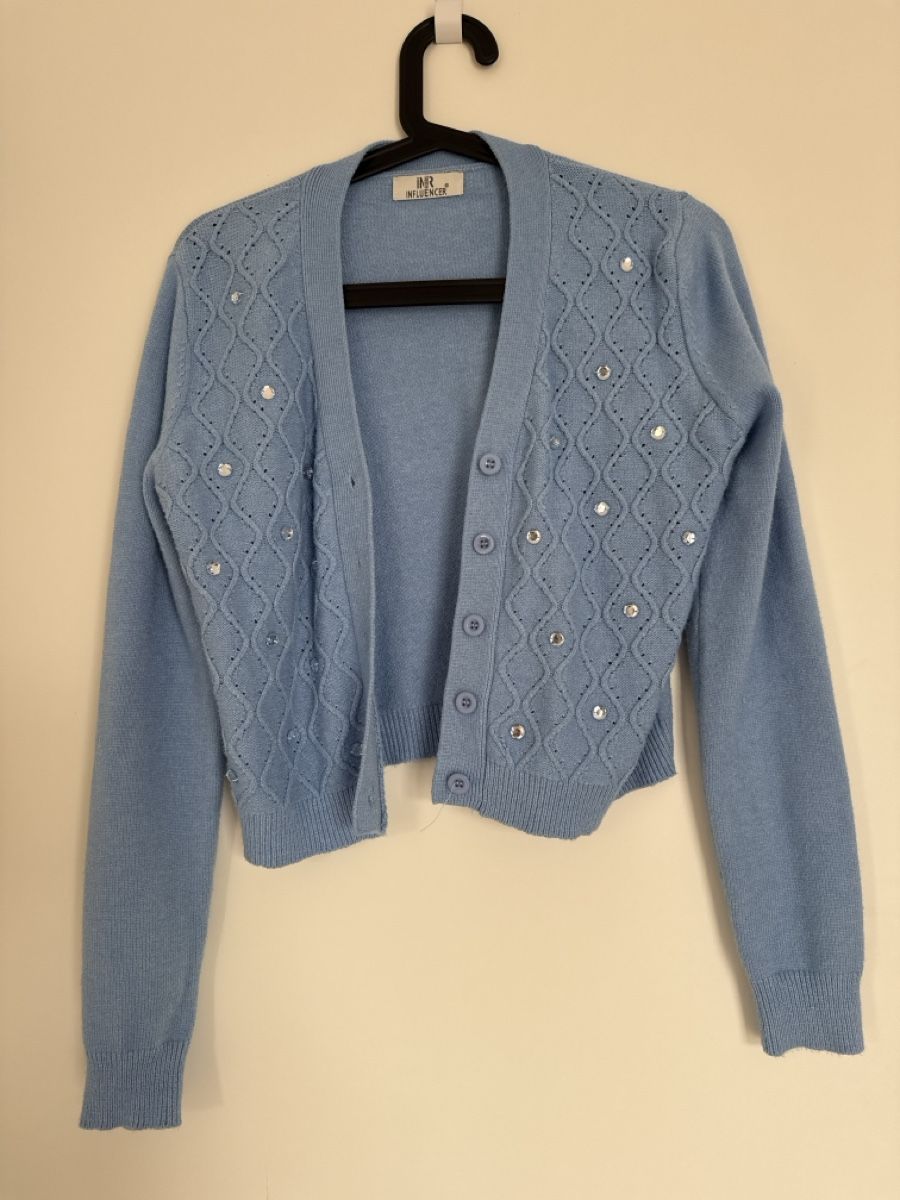 Giacche: Strickjacke von influencer – Nuovo (secondo la descrizione) da Thayngen venduto da lapalosa
