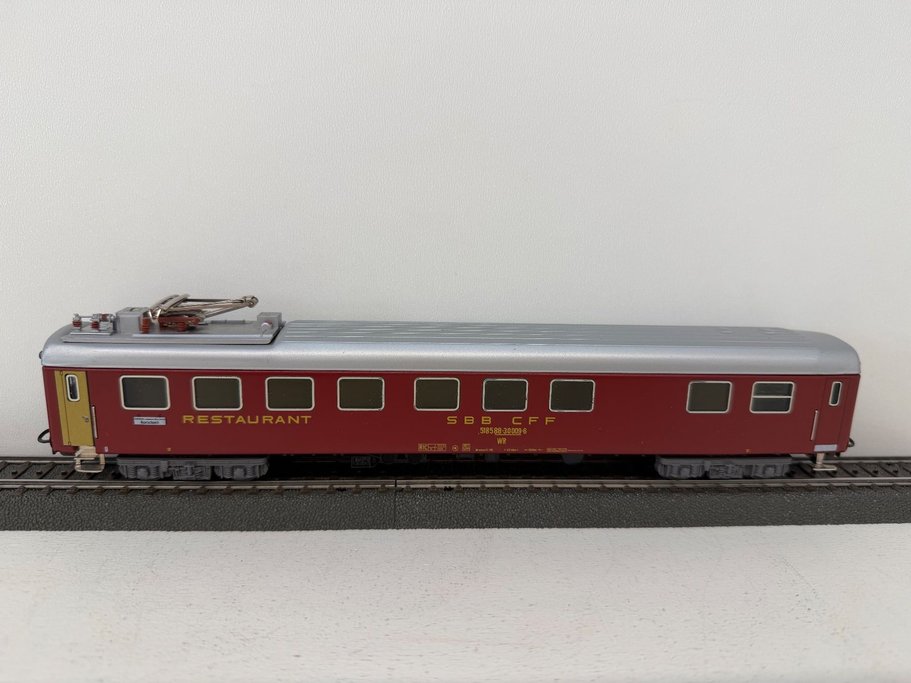 Märklin Modelleisenbahnen: 4068 Märklin Speisewagen der SBB – Gebraucht aus Büsserach von ModellbahnDepot 2