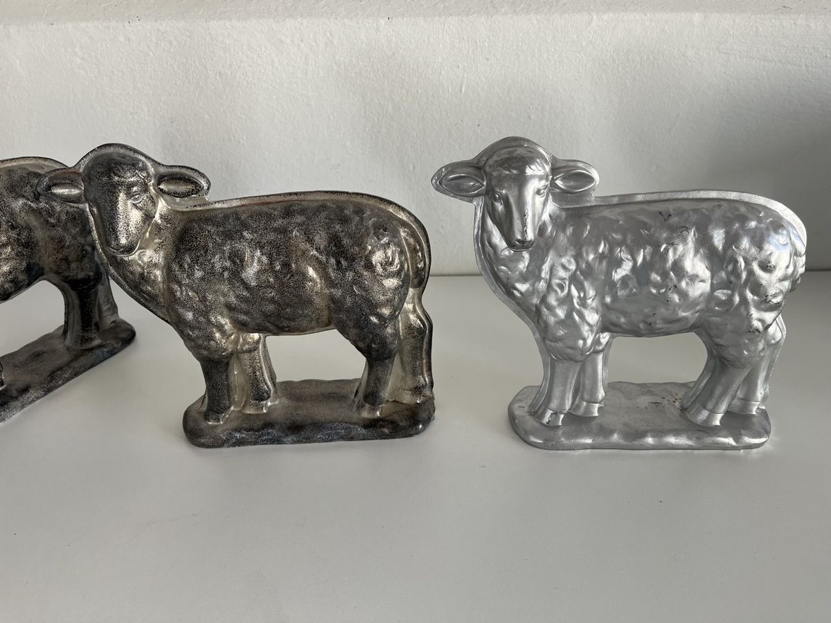 Statuette: 5 Stk. Schafe aus Kunststoff – Usato da Wetzikon ZH venduto da seli03 5