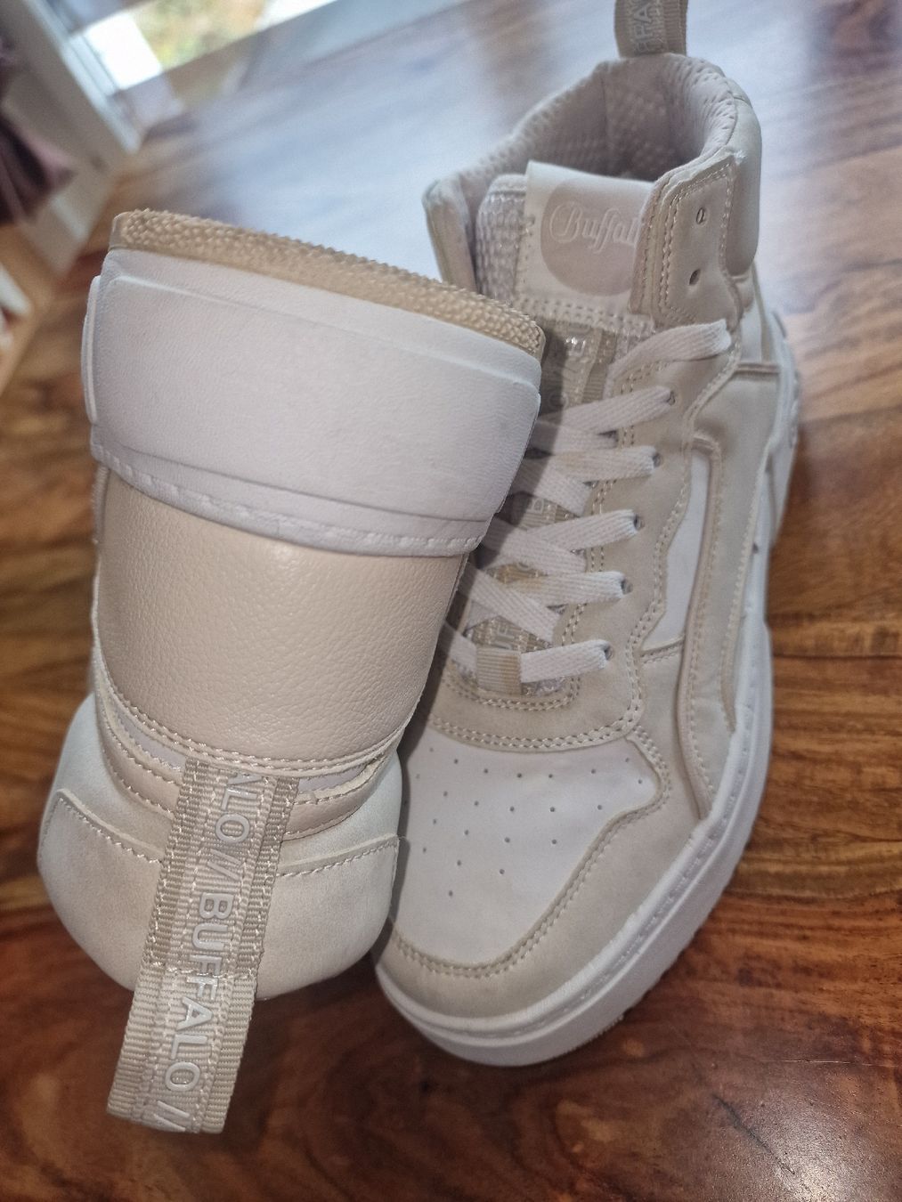Buffalo Scarpe da uomo: Buffalo Sneaker High beige 39 – Nuovo (secondo la descrizione) da Niederwangen BE venduto da benbrik1 2