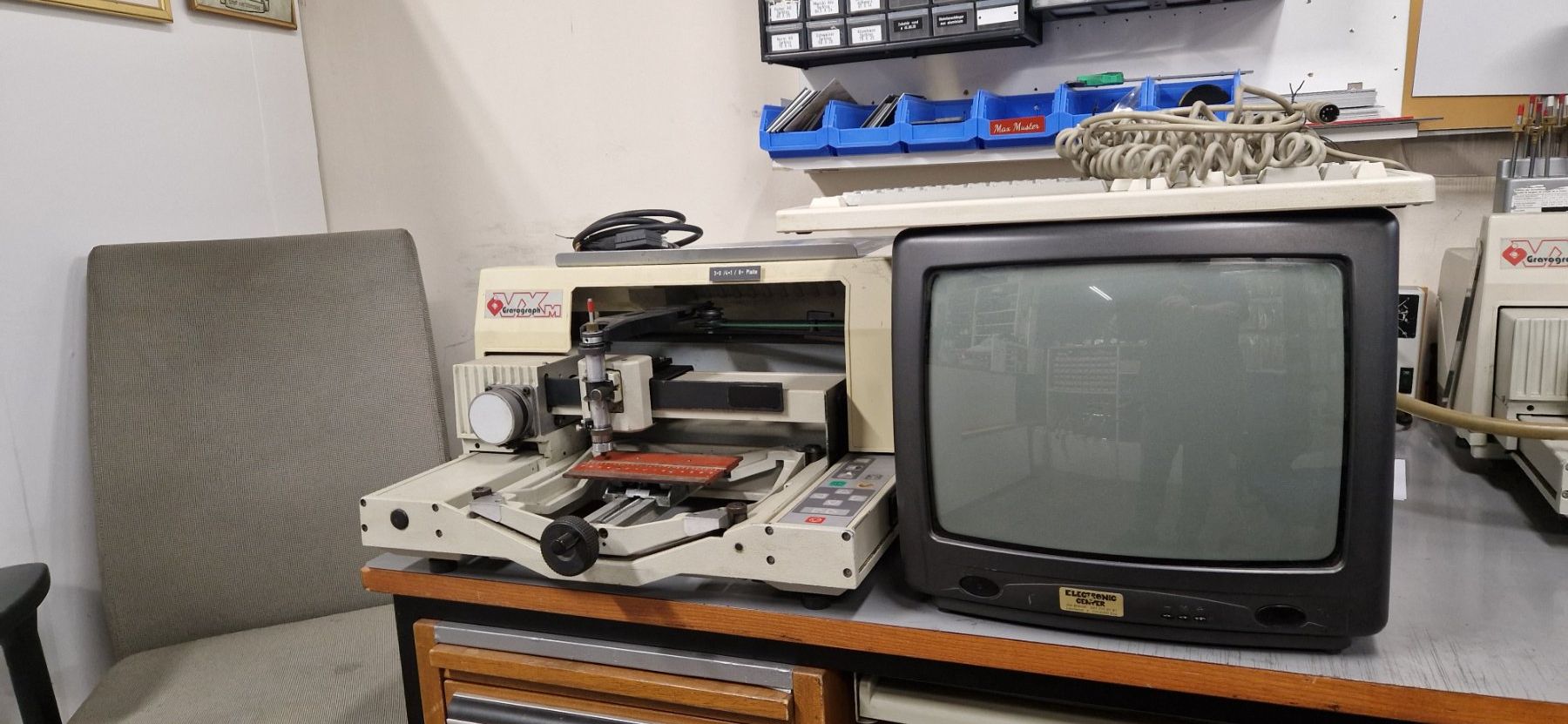 Tutte le macchine: Gravograph VXM Graviermaschine – Usato da Zürich venduto da Dusko_72 5