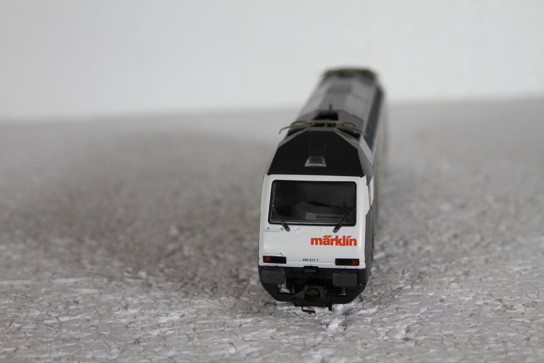 Märklin Modellini di ferrovie: Märklin SBB Re 460 Dummy E-Lok Heizer – Usato da Triesen venduto da gleis8 3
