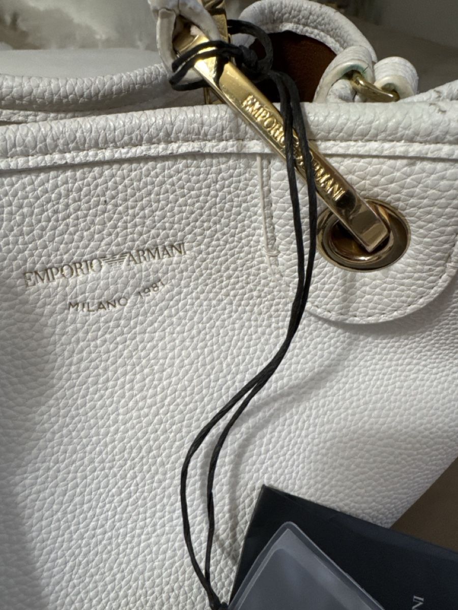 Armani Taschen für Damen: Emporio Armani Handtasche, weiss – Gebraucht aus Zürich von Sellfmadeexstock 2
