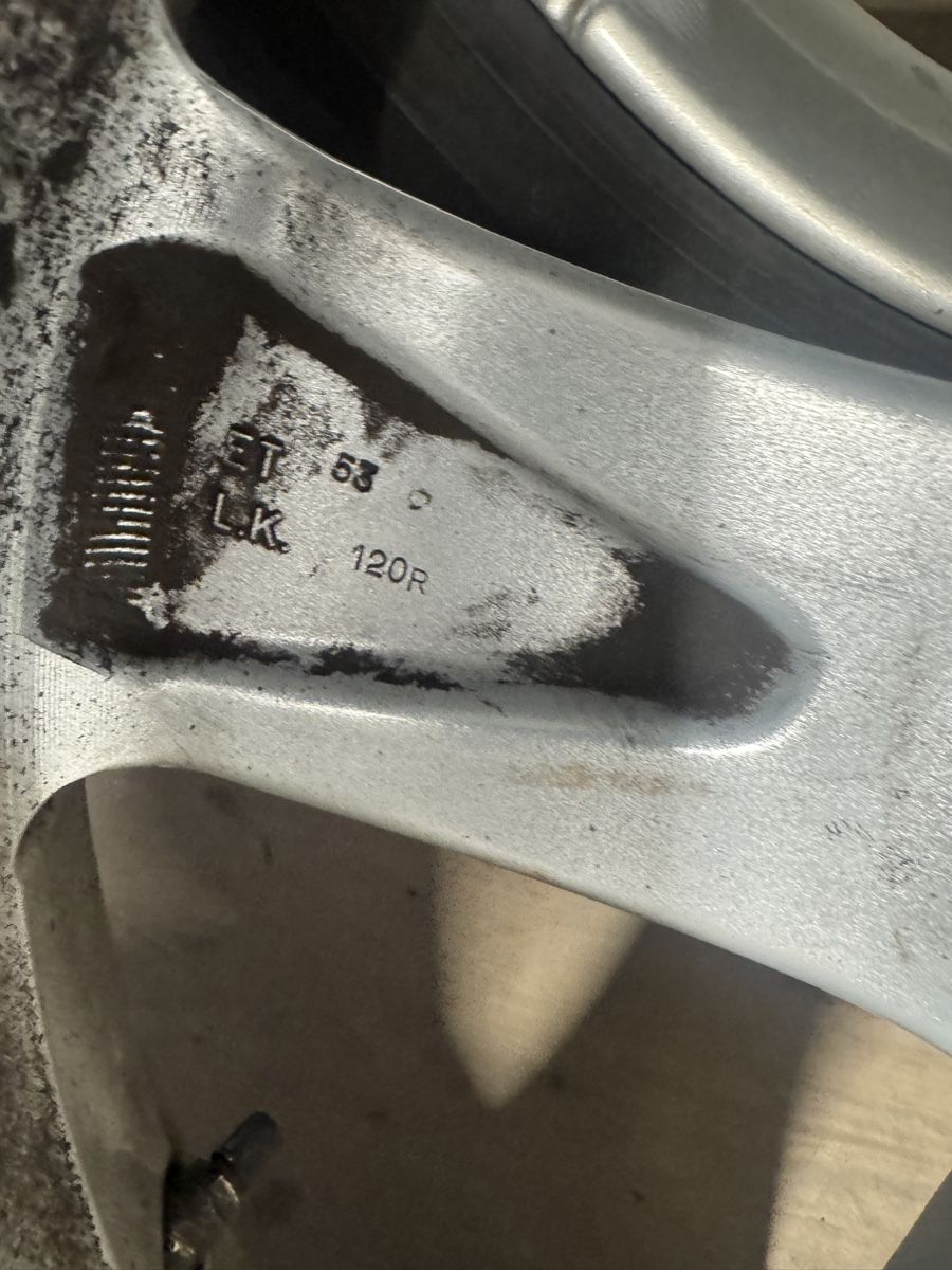Pneumatici & Ruote complete: Range Rover Räder zu Verkaufen  – Usato da Untersiggenthal venduto da Akokollari 5