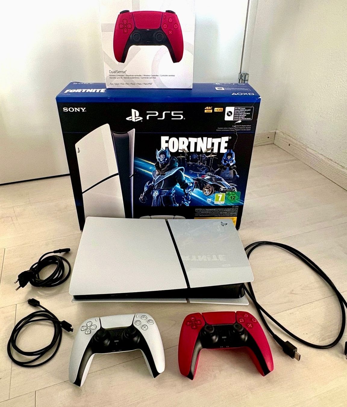 Sony Console: PS5 Slim Digital Edition 1 TB CFI-2016 + 2 Controller + OVP – Nuovo (secondo la descrizione) da Berikon venduto da shaijlahuber