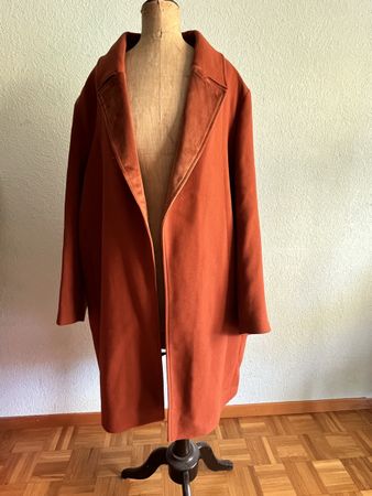 Superbe manteau orange rouille t 46