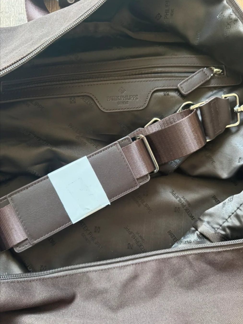 Borse: Sac de voyage Patek Philippe neuf! – Nuovo (secondo la descrizione) da Carouge GE venduto da Natcal22 1