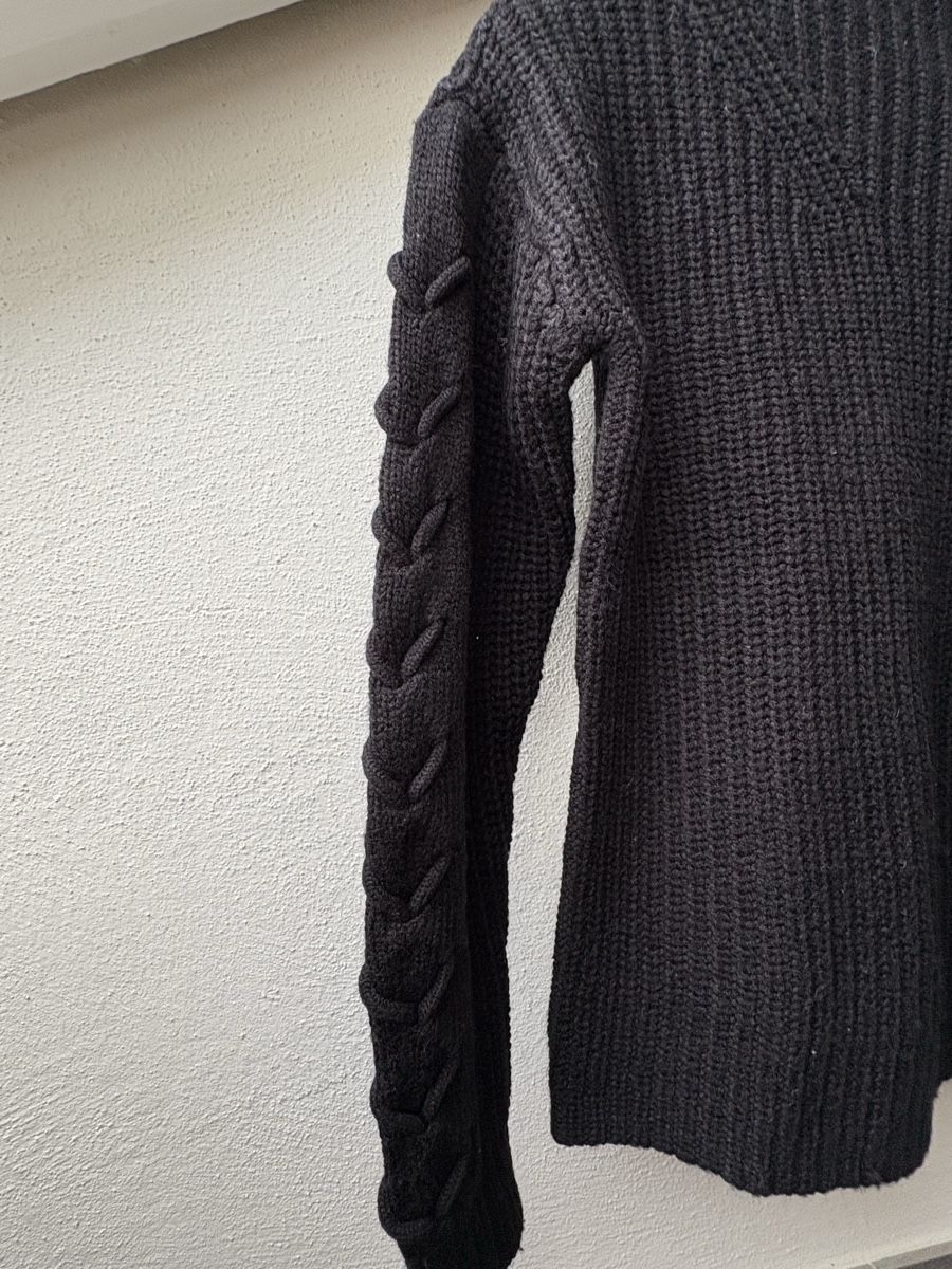 Pullover & Sweatshirts: VERO MODA Pullover, schwarz, Gr. XS, Zopfmuster – Gebraucht aus Dulliken von gab_jdr2 1