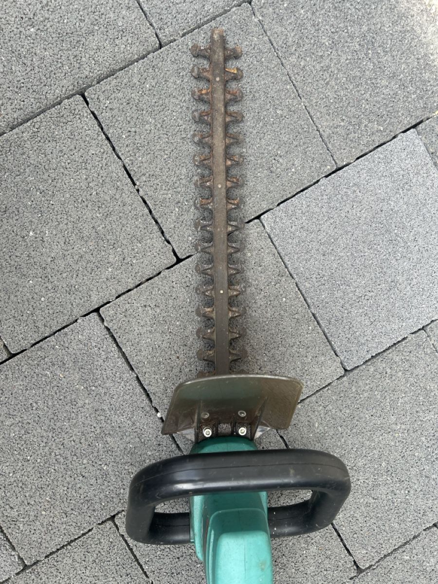 Bosch Tutti gli attrezzi: Heckenschere BOSCH PHS 46 G – Usato da Schönenwerd venduto da Erfani 2