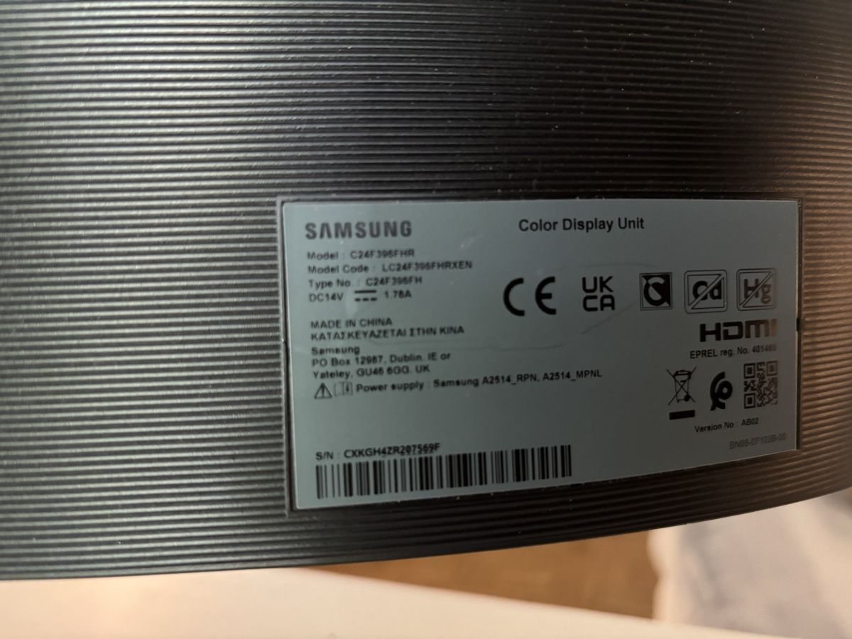 Monitor: Full HD Double screen in very good condition  – Usato da Geneve venduto da ber_h5jc 4