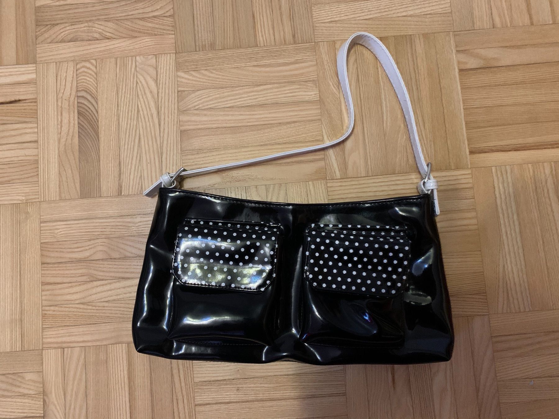 Borse da donna: Handtasche schwarz/weiss – Usato da Eschlikon TG venduto da ArtRec