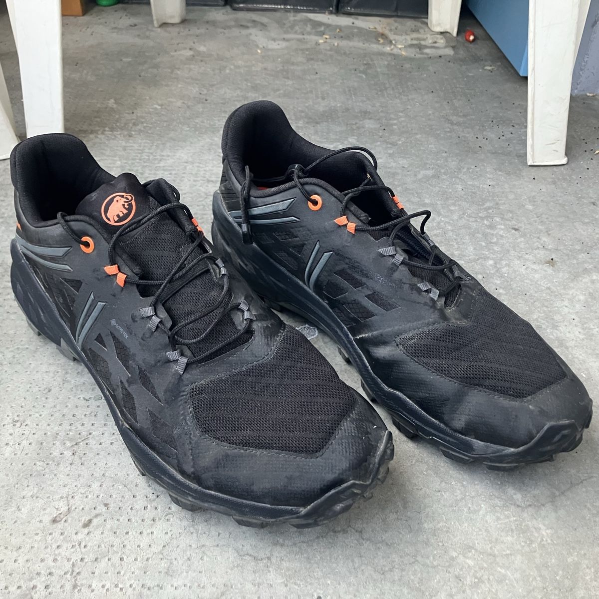 Mammut Herrenschuhe: Mammut Trekkingschuhe – Gebraucht aus Basel von rtsx