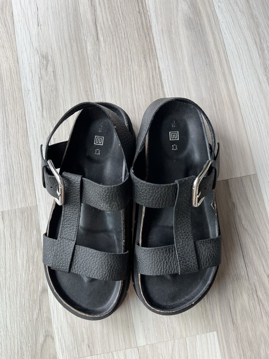 Scarpe da donna: Ledersandalen mit Korksohle – Usato da Sarnen venduto da sab_ll66 3