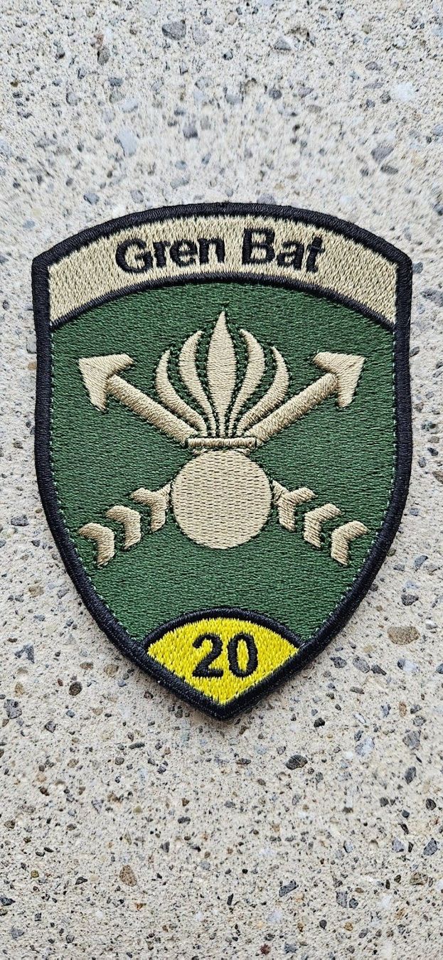Schweizer Armee Plaketten & Abzeichen: *** Badge Grenadier mit klett *** – Neu und originalverpackt aus Riedholz von fr_sIruP