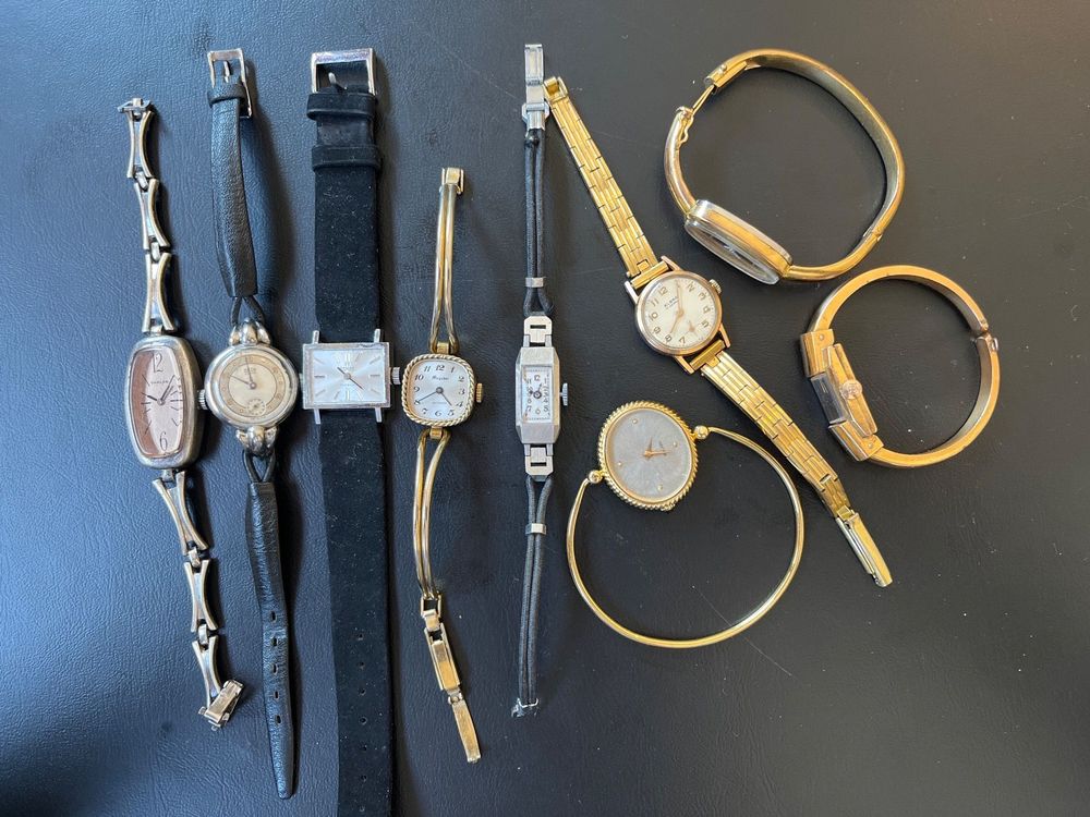 Lot montres mécaniques femme vintage en argent et argent