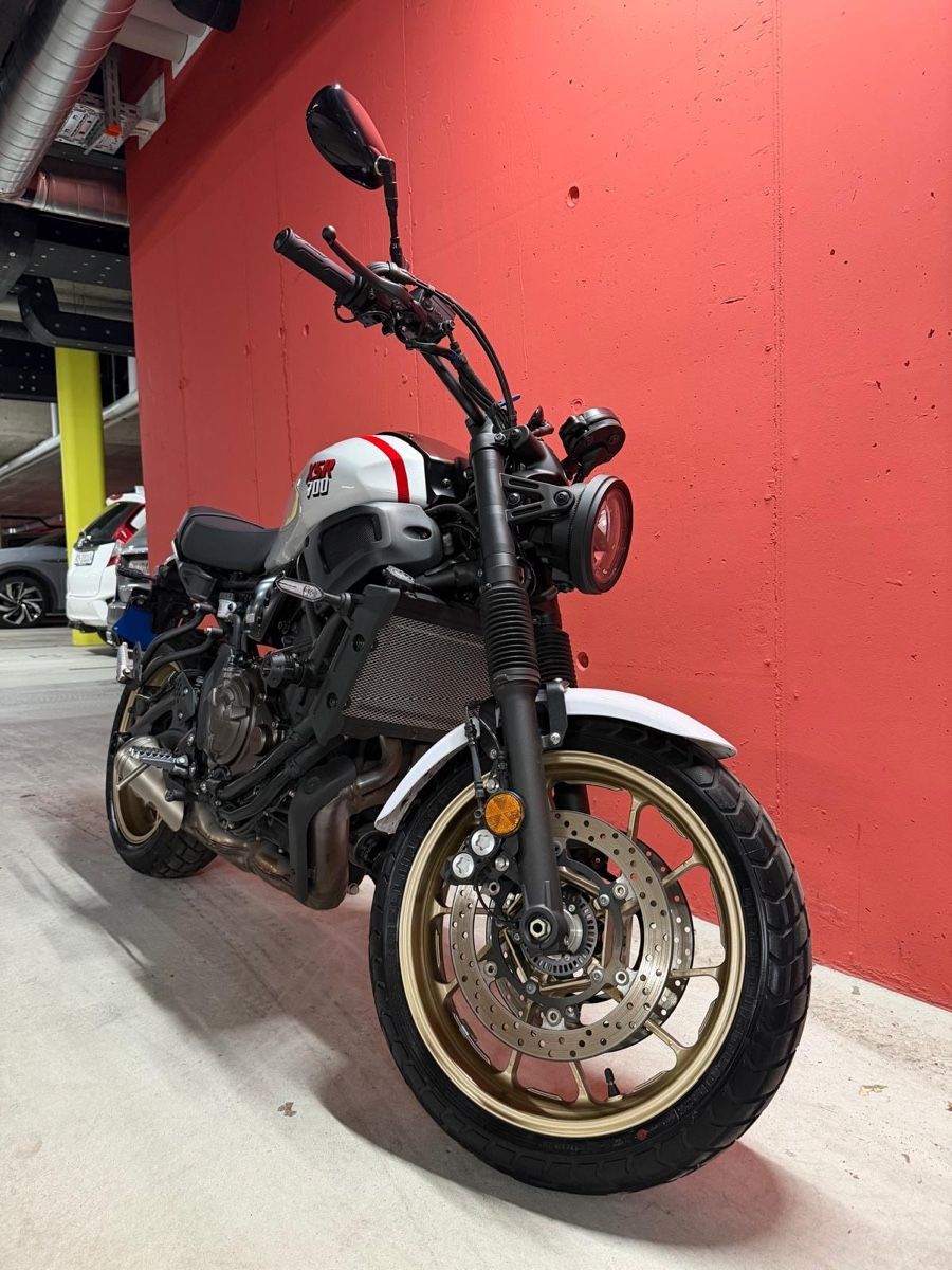 Yamaha Strada: Yamaha XSR700 (35 kW)  – Nuovo (secondo la descrizione) da Bibern SH venduto da Opia94 1