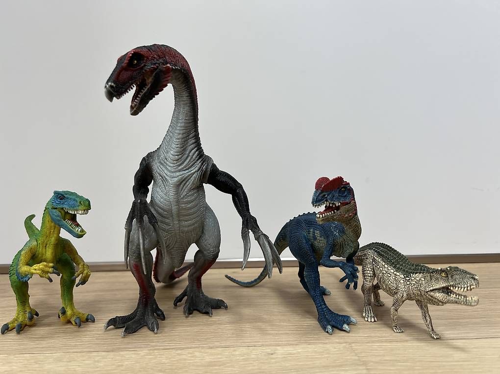 Giocattoli: Autos + Dinos – Usato da Ecublens VD venduto da antonisp 2