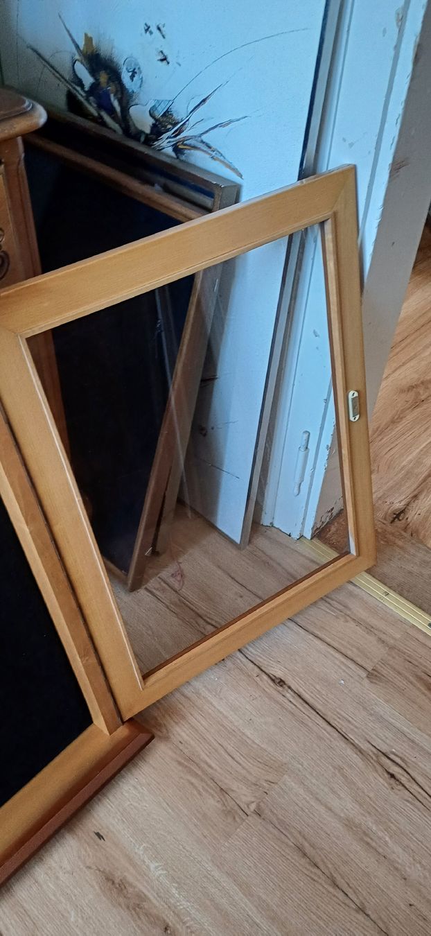 Vetrine: Schöne Wandvitrine – Usato da Flawil venduto da Naphtali 4