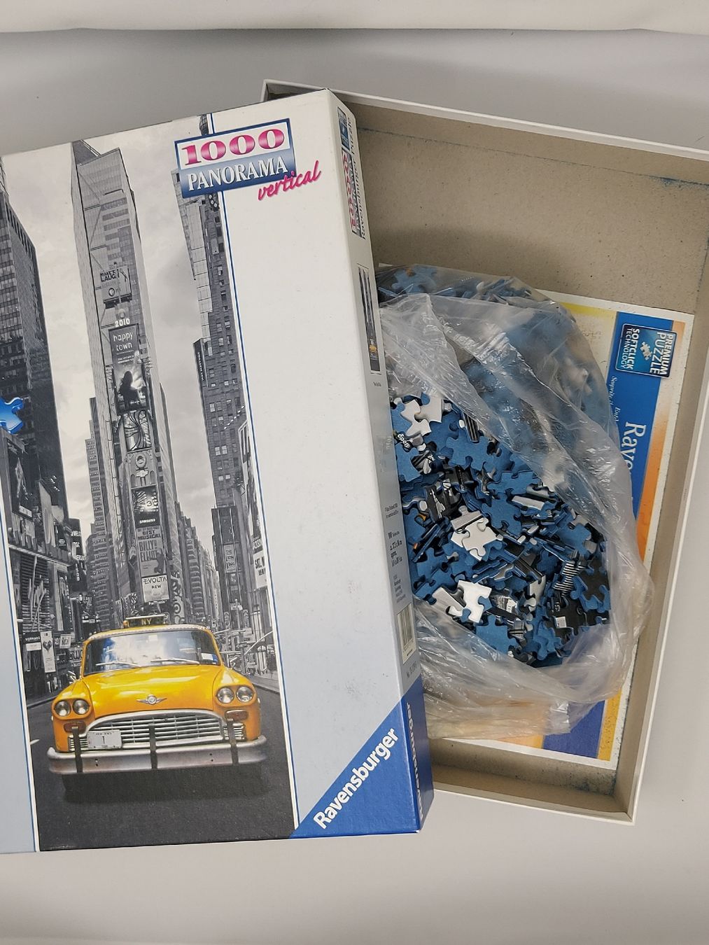 Ravensburger Puzzle: Puzzle New York Taxi – Usato da Meisterschwanden venduto da phaus38 1