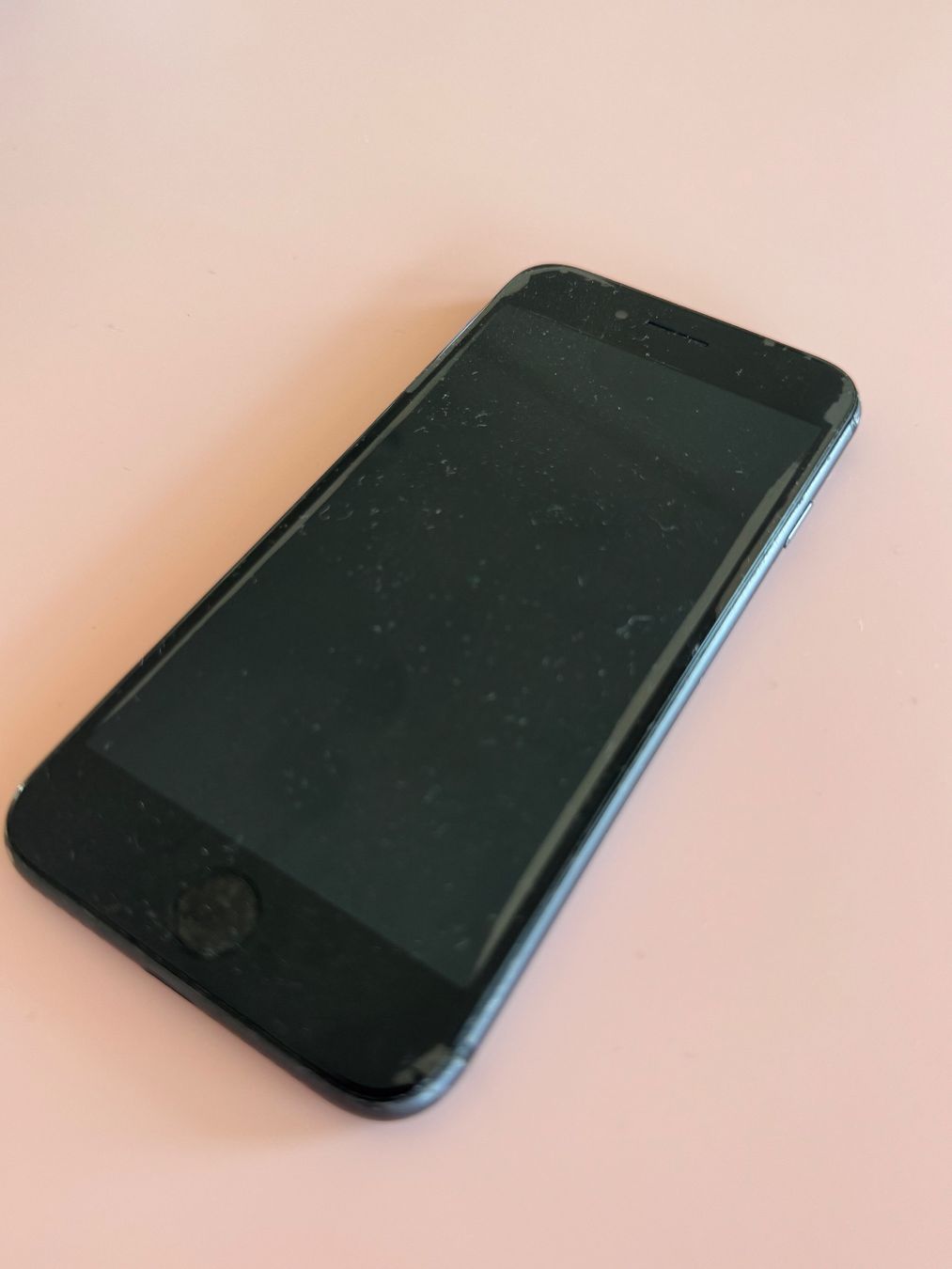 Apple Handys / Smartphones: IPhone 8 – Gebraucht aus Winterthur von Daviide93 3