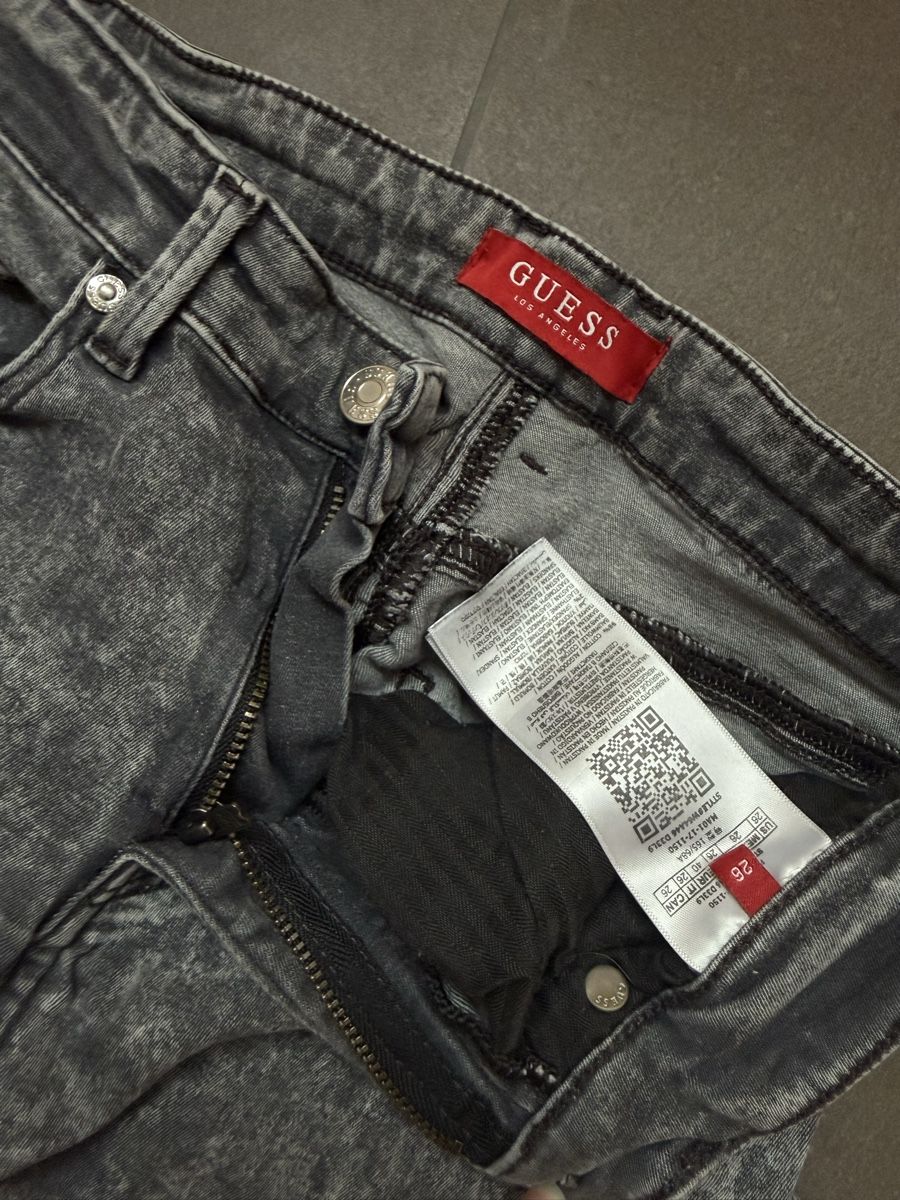 Guess Jeans: Guess Jeans Grösse 26 – D'occasion à Rain par vsekruto 3