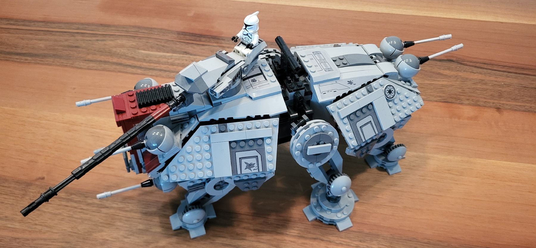 Lego Giocattoli: Lego Star Wars AT-TE  – Usato da Zürich venduto da thefrxion 2