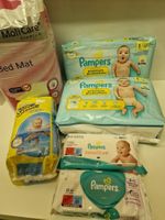 Pampers Gr. 1, Huggies, MoliCare Bed Mat & Feuchttücher