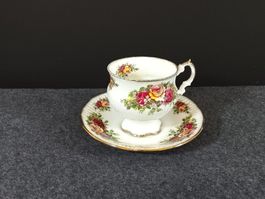 Seltene Elizabethan Teetasse mit Untertasse, England