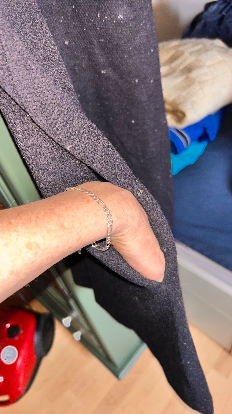 Vestiti: Kleid von Antonelli, Grösse M – Usato da Schwyz venduto da Maerzetuepfli 5