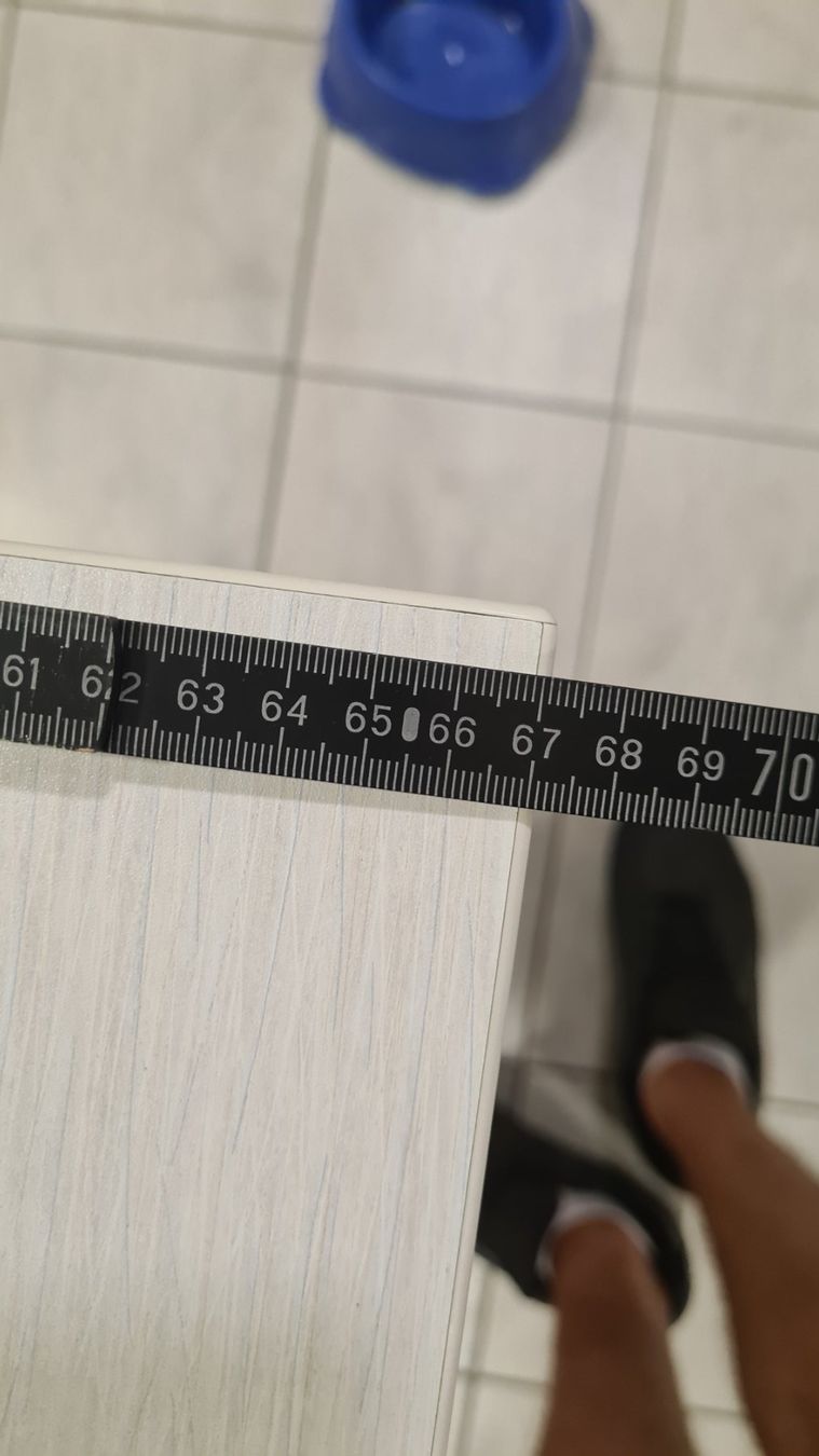 Tables: Table extensible blanche pieds chromés bon état – D'occasion à Monthey par 187-zeroo 9