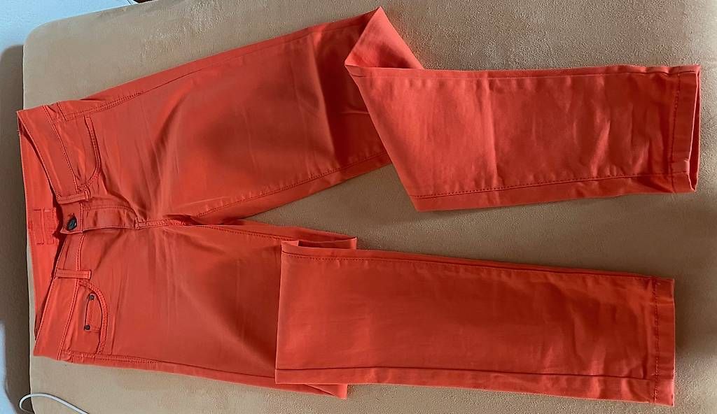 Esprit Hosen: Hose Esprit – Gebraucht aus Solothurn von Deinze