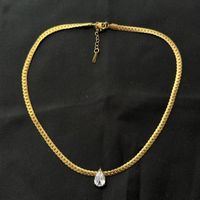 18KGP Goldene Tropfen Solitär Halskette
