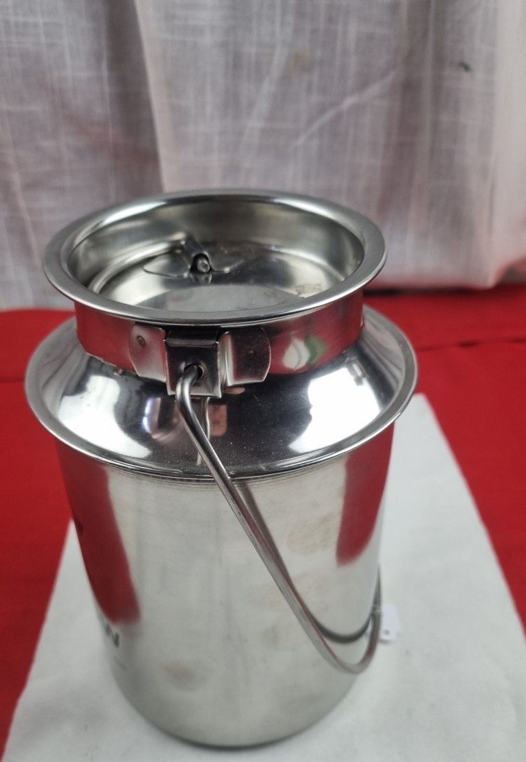 Caraffe: Kleine Milchkanne Vodka Eisbehälter – Usato da Flums venduto da Flumsantik 1