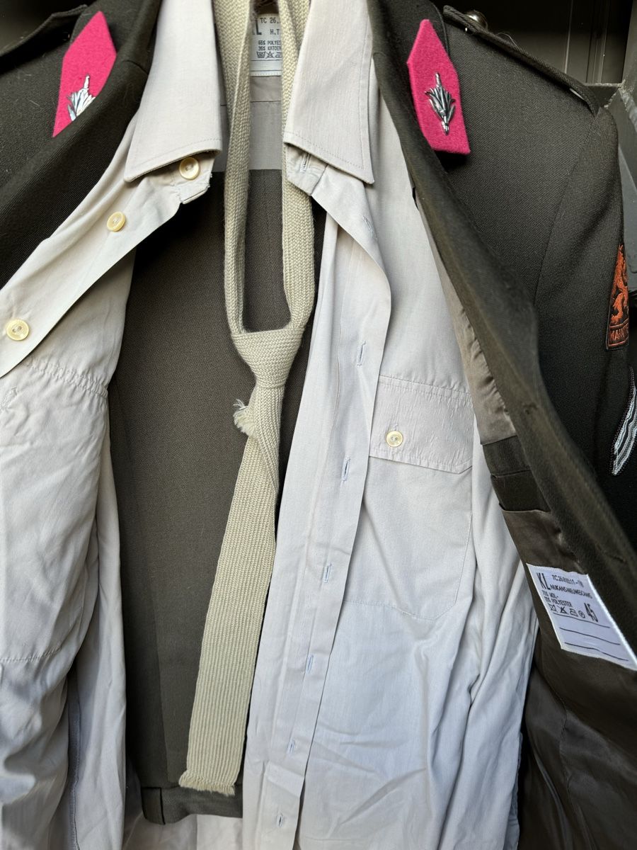 Uniformi: Armeeuniform Niederlande – Usato da Bad Zurzach venduto da classic769 3