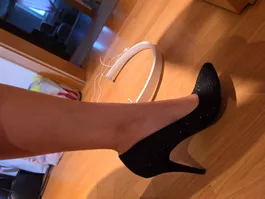 Schuhe Damen schwarz Grösse 38 mit Strass guter Zustand