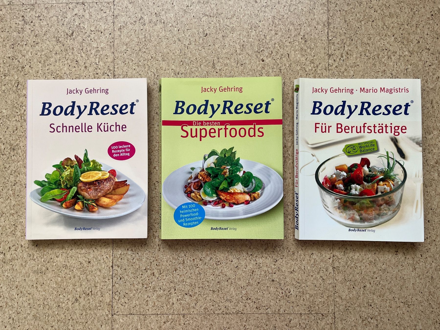 Libri: Bücherpaket - 3x Kochbuch von BodyReset – Usato da Grosswangen venduto da Vita500