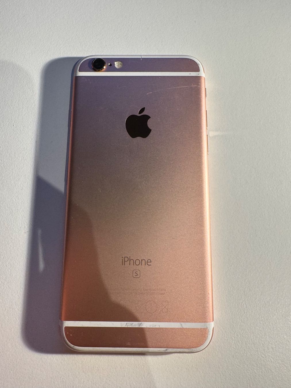 Apple Portables: iPhone 6s – Défectueux à Adliswil par Busys 2