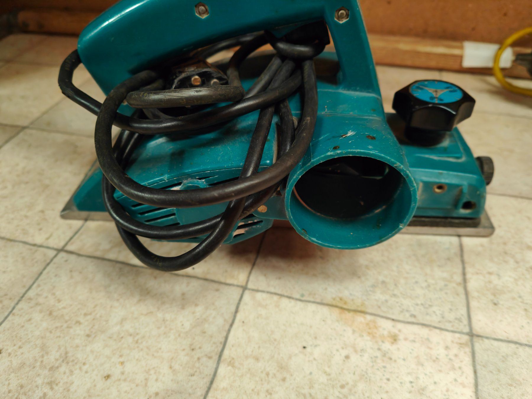 Makita Tutte le macchine: Makita Hobelmaschine - Model 1923B – Usato da Schöftland venduto da sil_bn9x 2