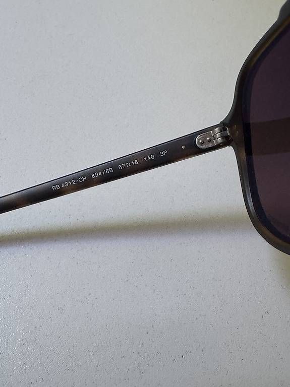 Occhiali & Lenti: Ray-Ban Polarized Sonnenbrille – Usato da Luzern venduto da _Luccer 1