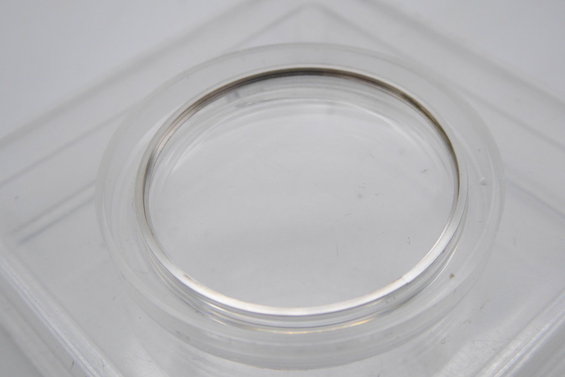 Omega Orologi: Omega Seamaster Plexiglass, silver ring 30.60mm – Nuovo (secondo la descrizione) da Geneve venduto da adr_xk6n