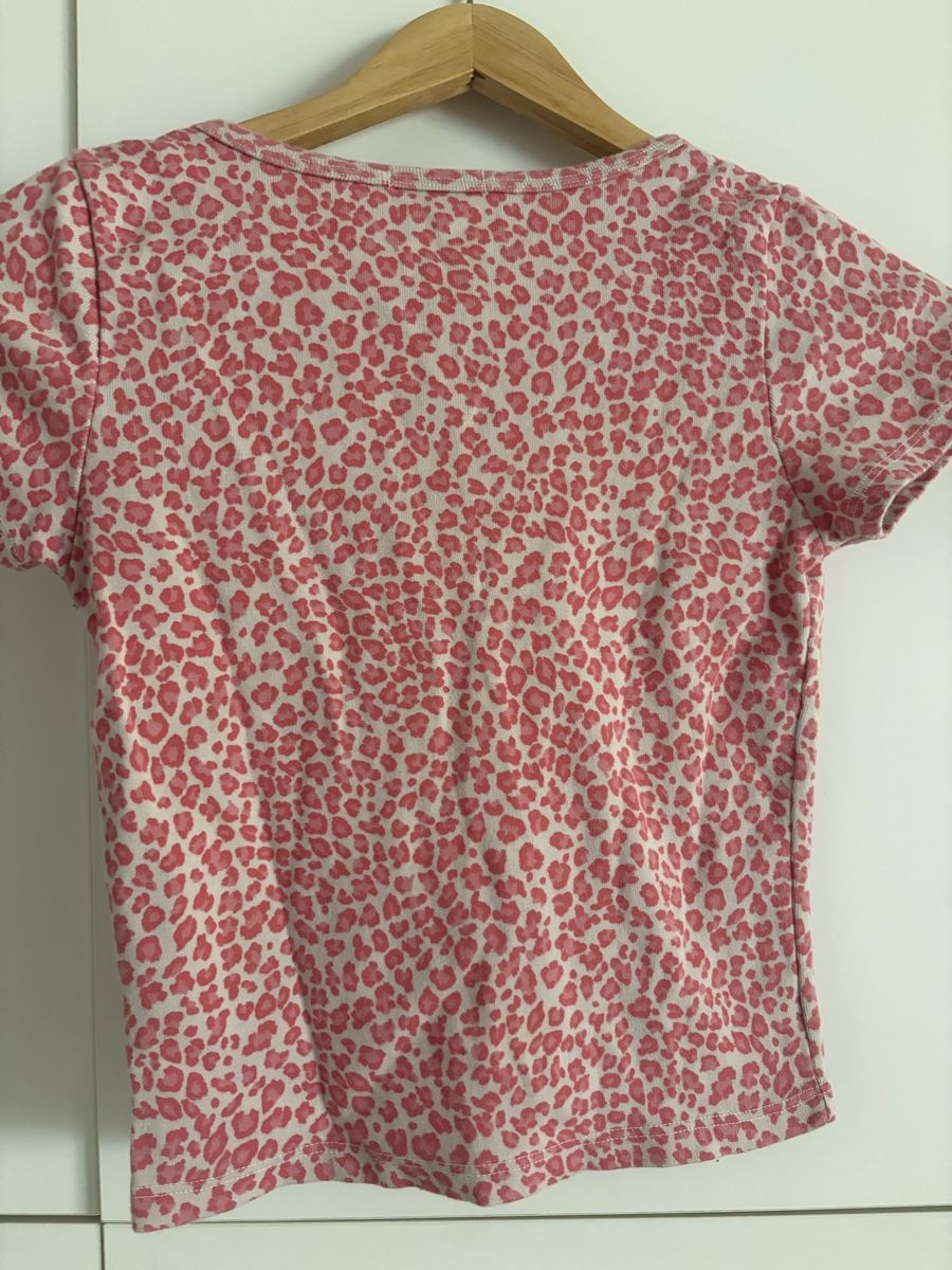 Brandy Melville T-shirt: T shirt léopard rose brandy Melville  – Usato da Pully venduto da kaba07 3