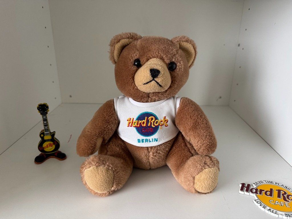 Giocattoli: 13 Hard Rock Café Collectible Bear - Diverse Städte – Usato da Zürich venduto da Phillan 4