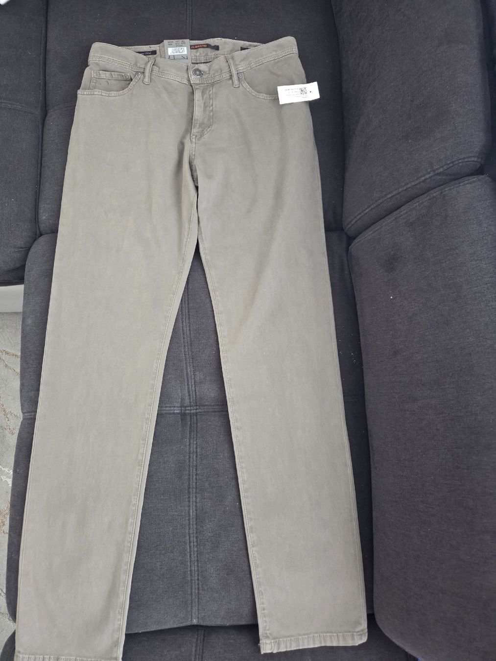 Hosen: Hose Alberto-orginal – Neu und originalverpackt aus Gossau SG von sar_7vt5