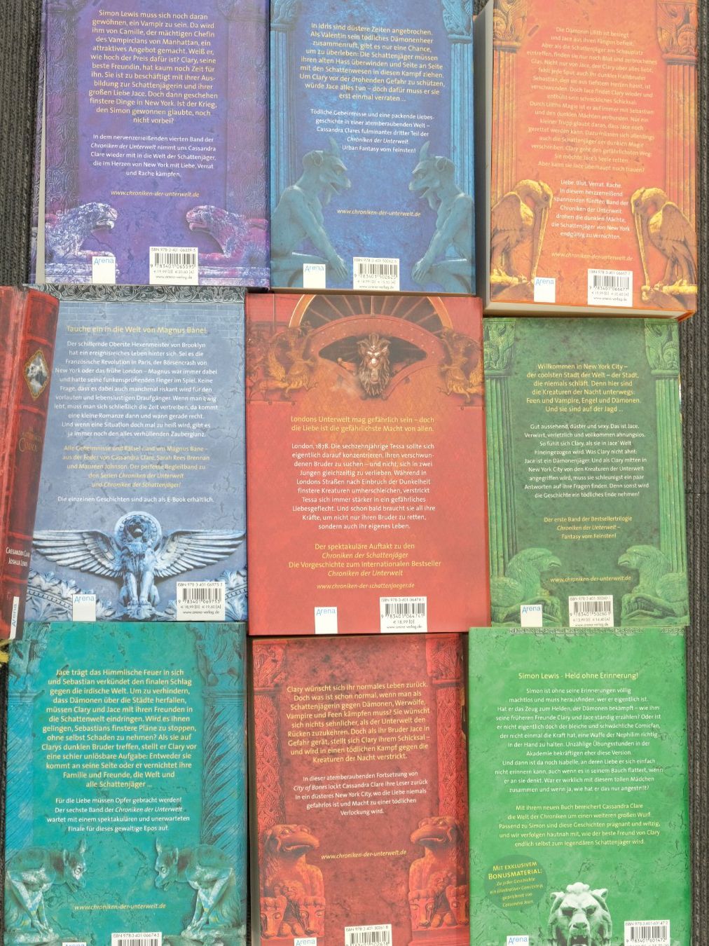 Libri: Cassandra Clare Schattenjäger - 10 Bücher Set – Usato da Volketswil venduto da brockipfannenstil 1