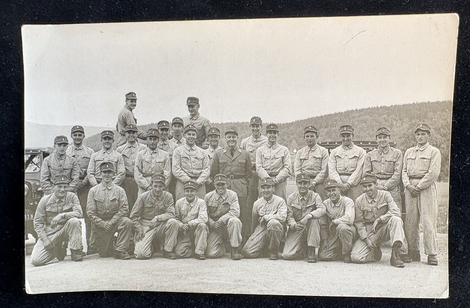 Cartoline postali: SCHWEIZER ARMEE MOTFAHRER ZUG IM FELDE – Usato da Ostermundigen venduto da wini63