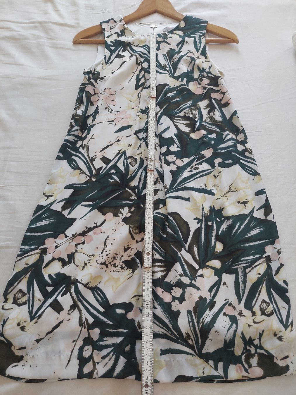 H&M Vestiti: Elegantes Kleid Blumenmuster Grösse 34 H&M – Usato da Zürich venduto da Taxista 4