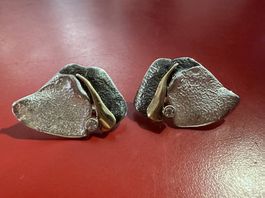 Ohrringe aus Silber mit goldenen Akzenten und Zirkonia