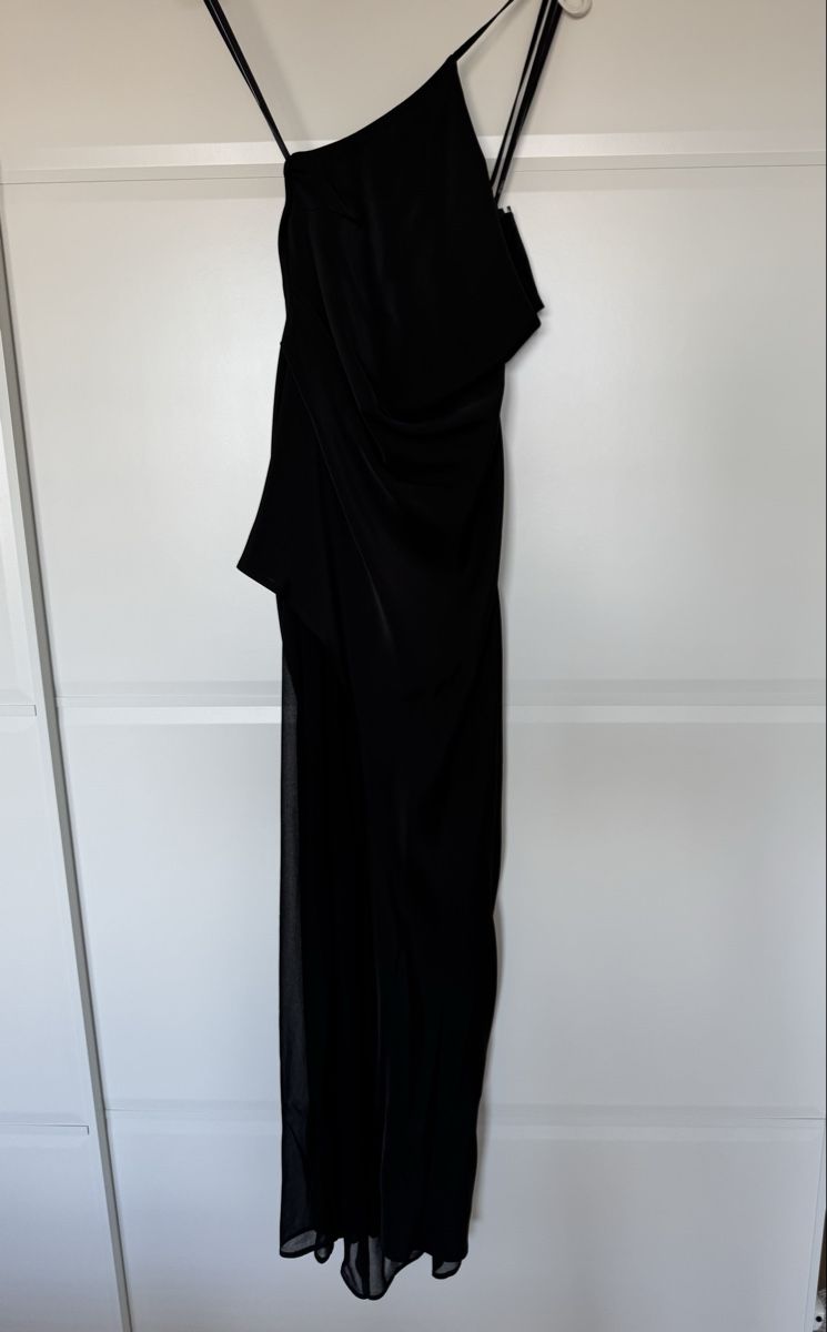 Robes: ASOS Design Kleid – Neuf (Voir description) à Zürich par mad_2dwc 1