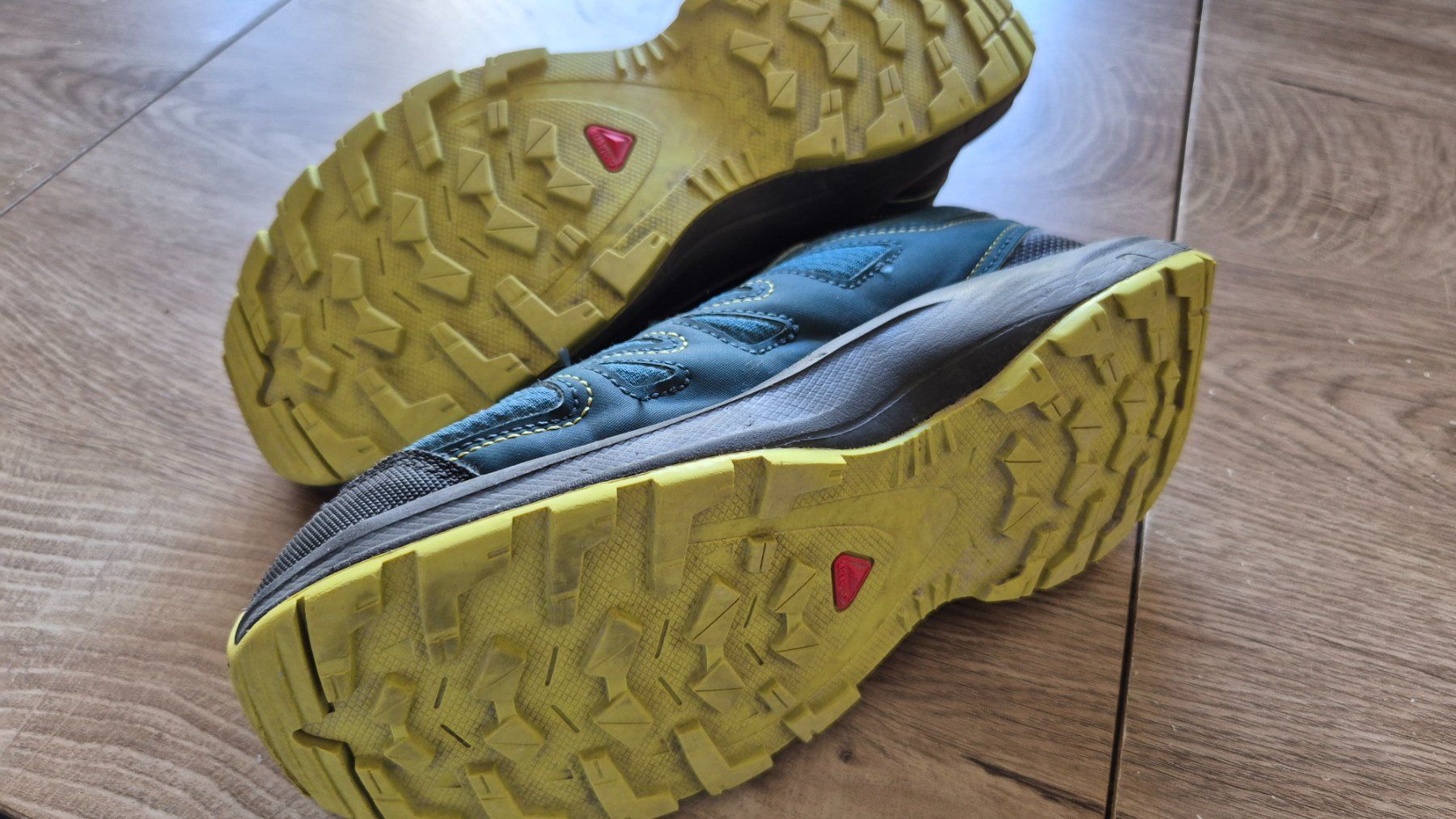 Salomon Scarpe per ragazzi: Trekkingschuhe, Outdoorschuhe Salomon Gr. 37 – Usato da Adelboden venduto da afkcamper 2